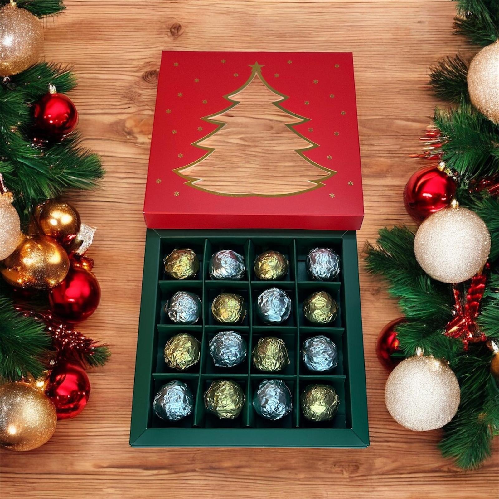 280 GR KARAMELLİ TRUFFLE ÇAM AGACI GÖRSELLİ KIRMIZI KUTU